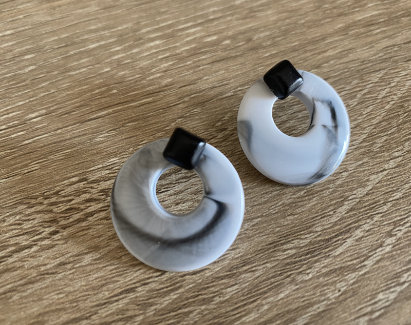 marble-earrings